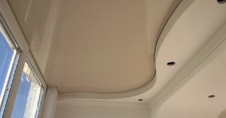 Натяжной потолок на балкон Батайск, цена 6176 руб.